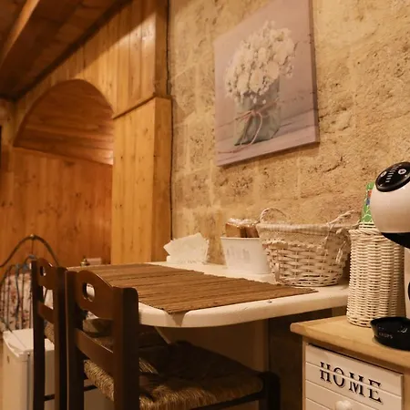 Semesterbostad Terra E Marte Nella Roccia *