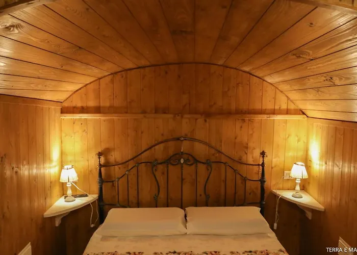 Casa vacanze Terra E Marte Nella Roccia *